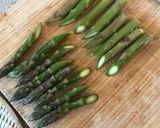 A picture of step 1 of Asparagus Spring Roll (V) - Japanese.