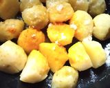 A picture of step 1 of ড্রাই গ্ৰেভি আলুর দম.