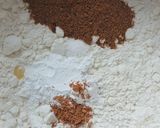 A picture of step 5 of Red Wine Cake.