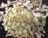 Foto langkah ke 5 dari resep Nasi Goreng Bumbu Sereh.