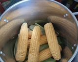 1960. Az év első kukorica főzése 😋😋 recept fázis 2 fotója
