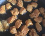 A picture of step 2 of Chilli chicken.