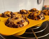 A picture of step 8 of Vegan Yogurt Muffins with Chocolate Chips 🧁🍫🏳️‍🌈.