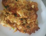 A picture of step 5 of Leftover Chicken cutlet omelette sandwich.