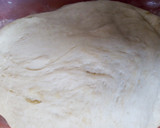 Foto del paso 1 de la receta: Pan relleno de tomate y cebolla