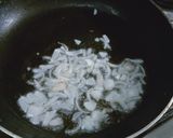 A picture of step 10 of Dehlis special Mutton trotters.
