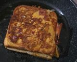 Gambar langkah 5 resipi Roti Bakar Sedap.