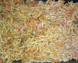 A picture of step 3 of Cheesey egg noodles.