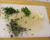 Cukkinikrémleves 🍵 citromos 🍋fűszeres 🌿 és fokhagymás 🧄 olajjal recept fázis 1 fotója