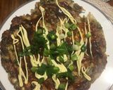 A picture of step 4 of Okonomiyaki - sprouts (P5min, C10min).