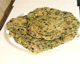 A picture of step 11 of Methi thepla.