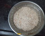 A picture of step 1 of Red Rice Flakes Pudding.