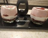 A picture of step 7 of Strawberry Cheese Cake in Cup.