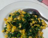 Foto langkah ke 4 dari resep Tumis bayam jagung manis.