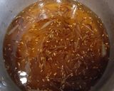 A picture of step 2 of گڑ والے چاول.