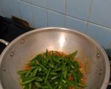Foto langkah ke 4 dari resep Tumis Buncis Telur.