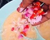 A picture of step 2 of Fried egg cheese bread by chef maryumms cuisine🌸.