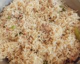 A picture of step 8 of چکن مٹر پلاؤ 🥗🍛.
