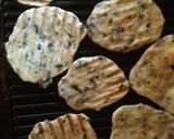A picture of step 8 of Crispy Za’atar Bread.