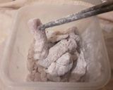 Hình bước làm 3 của món Thịt heo chiên giòn lắc nước mắm
