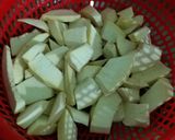 Hình bước làm 1 của món Sake chiên giòn