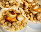 Foto del paso 6 de la receta: Vieiras con garbanzos al cava