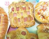 Foto langkah ke 6 dari resep Roti Sosis (6 varian bentuk roti sosis).