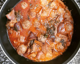 Foto del paso 11 de la receta: Albóndigas al comino con níscalos y acelgas