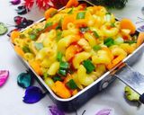 A picture of step 1 of Chicken  cheesy macroni.