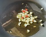 Foto del passaggio 1 della ricetta Spaghetti con uova fresche di pesce Ala lunga