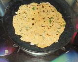 A picture of step 5 of Missi roti.