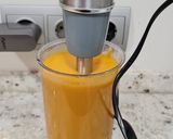 Foto del paso 4 de la receta: Caldo de pollo con cabello de ángel