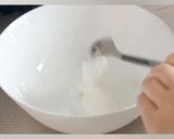 A picture of step 4 of Brussels Sprouts with Yoghurt Sauce.