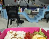 Foto langkah ke 5 dari resep Nasi Lemak Singapore.