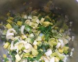 Tárkonyos-csirkés lasangna 🍝 recept fázis 2 fotója