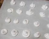 Foto del paso 8 de la receta: Besos de merengue