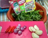 Foto langkah ke 1 dari resep Tumis kangkung.