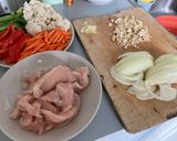 Foto del paso 2 de la receta: Mie-Noodles con pollo, verduras y salsa de ostras