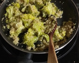 Foto del paso 6 de la receta: Mini hamburguesas con salteado de brócoli y quinoa