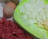 Foto langkah ke 1 dari resep Beef Patty (daging pipih isian burger).