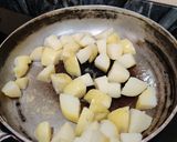 A picture of step 2 of Vrat wale makhana aloo.