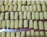 Foto langkah ke 7 dari resep Kue Garpu Gurih Tanpa Telur.