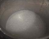 Gambar langkah 1 resipi Bubur Ikan Salmon.