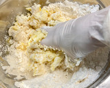 Foto del paso 3 de la receta: Pastel de crema y mermelada de cerezas