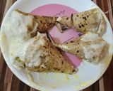 A picture of step 6 of Roti cheese cone samosa😋😋.