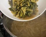 Foto del paso 3 de la receta: Macarrones con melva y acelgas silvestres, one pot!