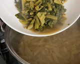 Foto del paso 3 de la receta: Macarrones con melva y acelgas silvestres, one pot!
