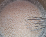 Foto del paso 3 de la receta: Tarta de coco y leche condensada