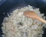 A picture of step 1 of Paneer bhurji.