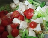 A picture of step 3 of Mixed Veggies & Tofu Soup.